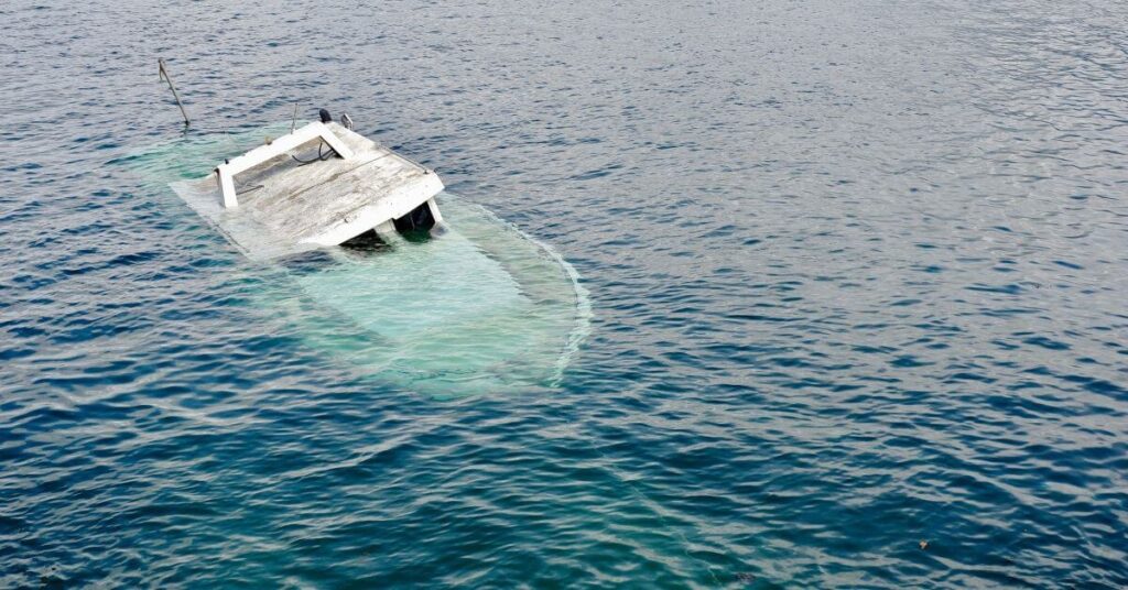 $8 Million Yacht Capsizes Near Annapolis, Environmental And Safety Concerns Rise